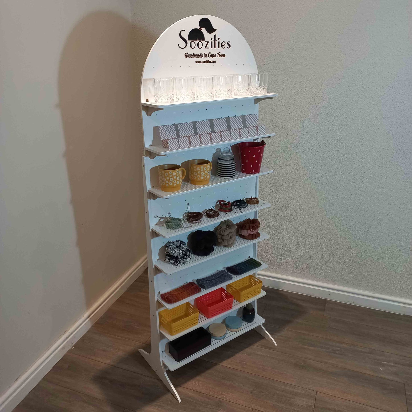 Shelf and Pegboard Display Stand 1.6m