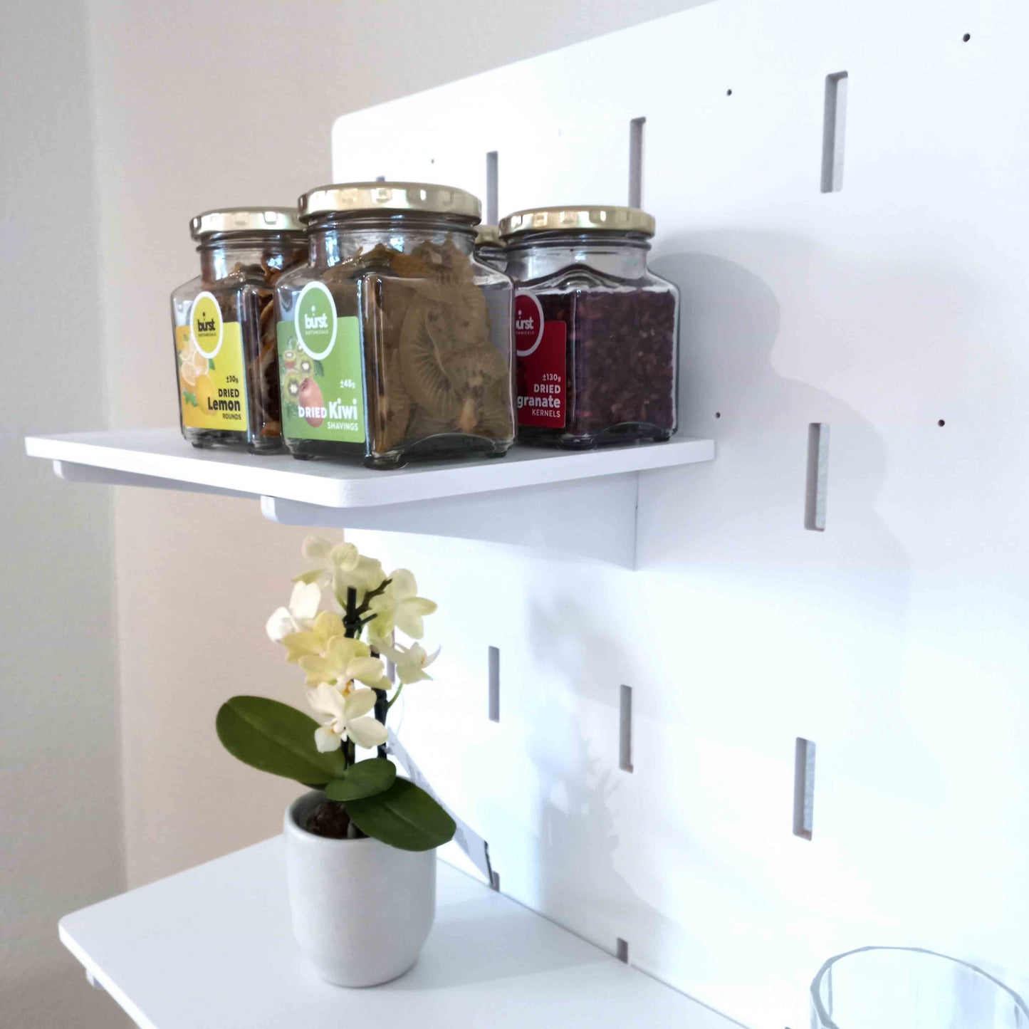 Adjustable Shelf Display Unit for Table