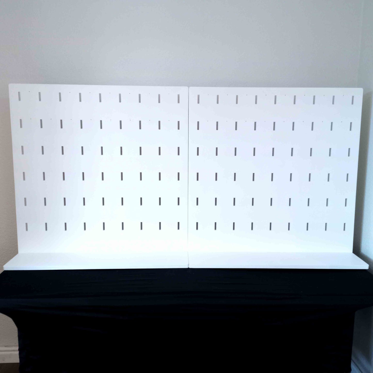 Adjustable Shelf Display Unit for Table