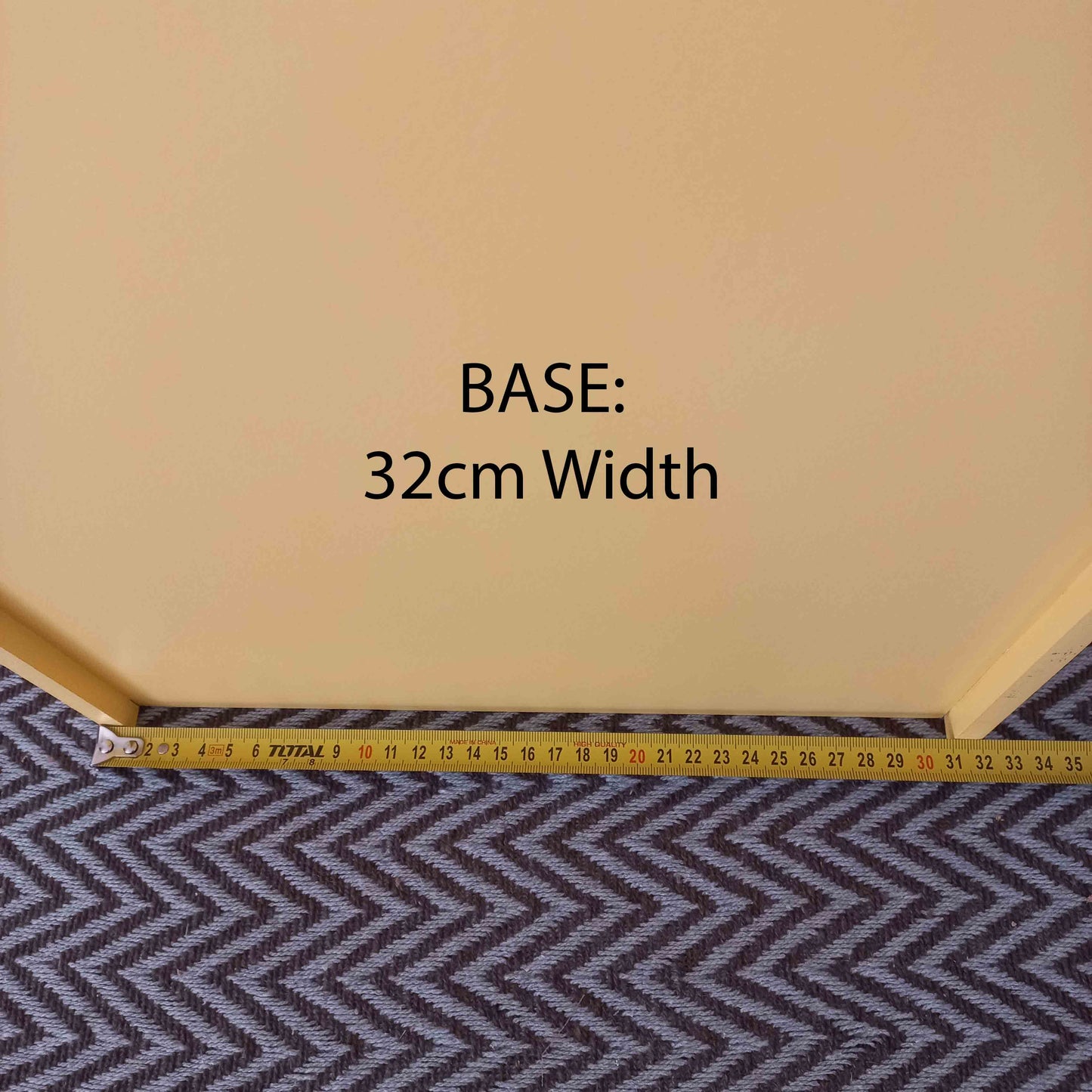 Bubbly Arch Display Shelf