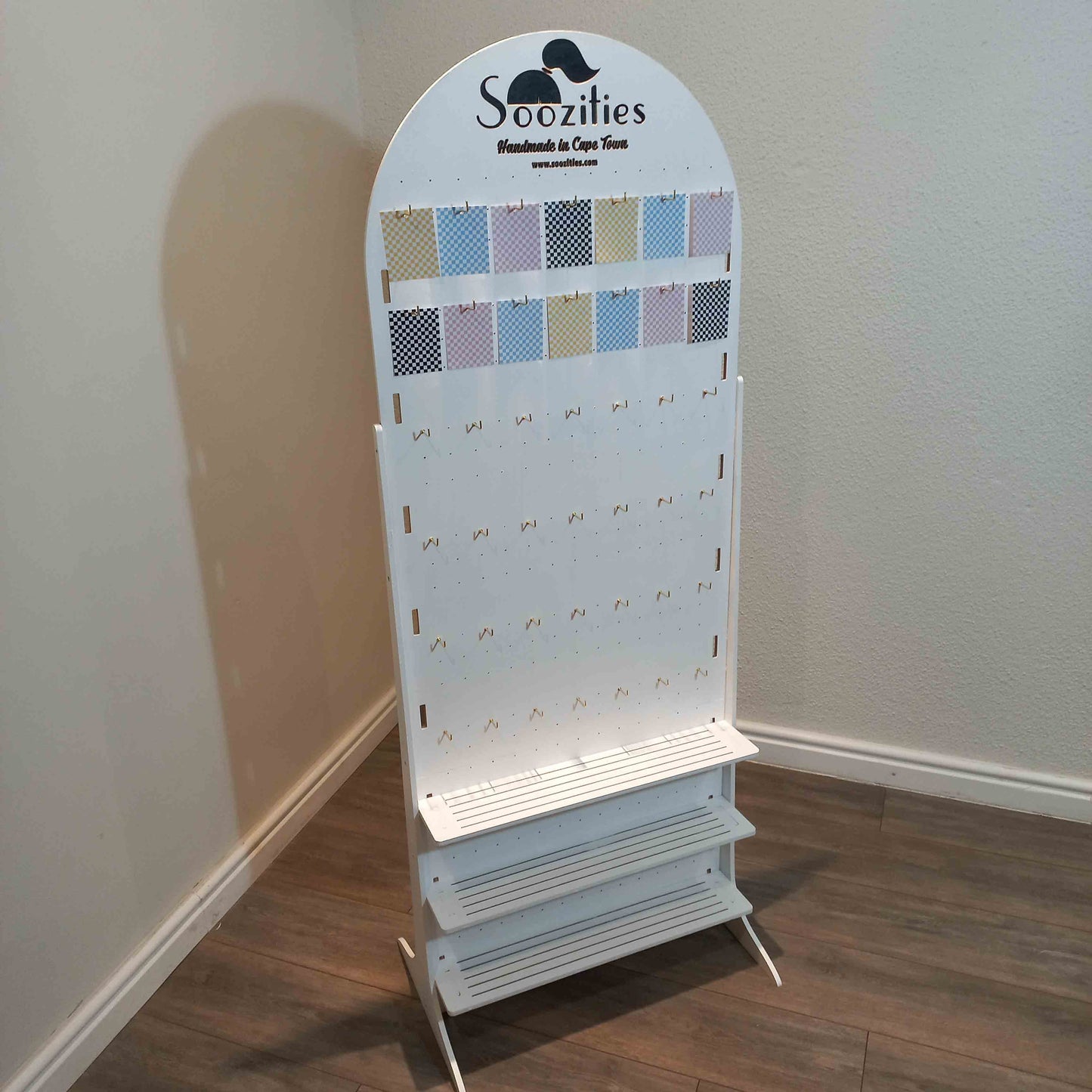 Shelf and Pegboard Display Stand 1.6m