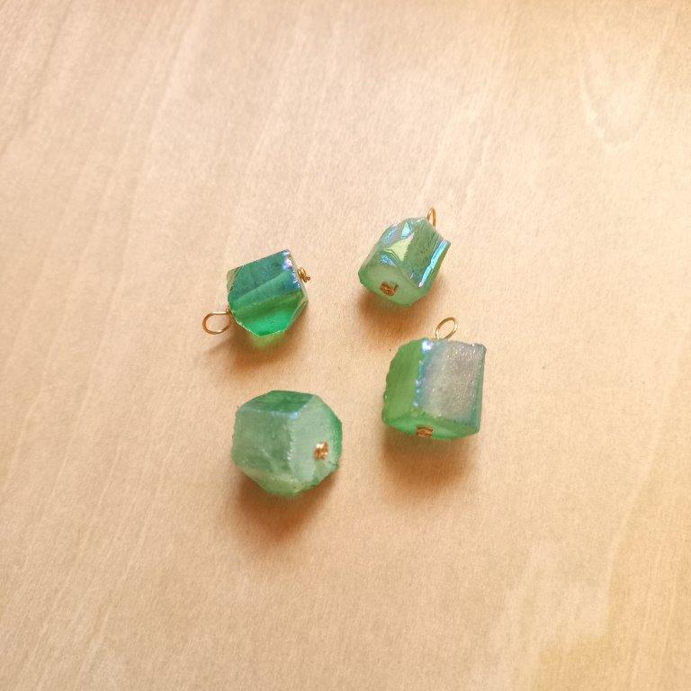 Green Natural Quartz Pendants Gold wire 16~18mm each