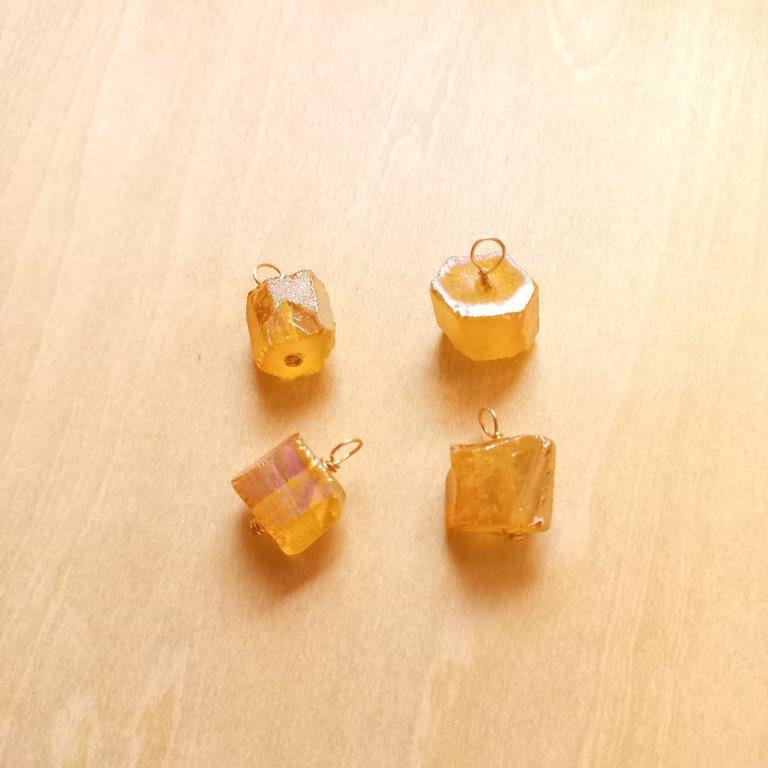 Yellow Natural Quartz Pendants Gold wire 16~18mm each