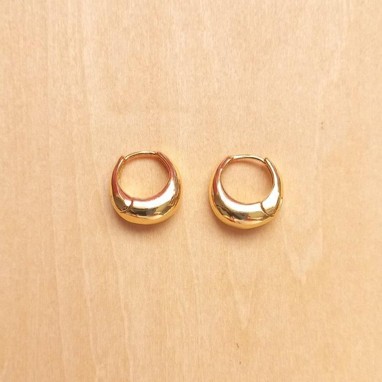 18K Gold Plated Oval Huggie Hoop Earrings 17x16mm