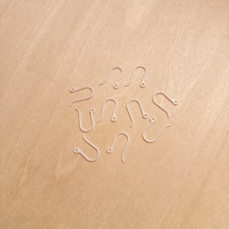 White Plastic Earring Hooks 11x9x0.6mm per 10pc