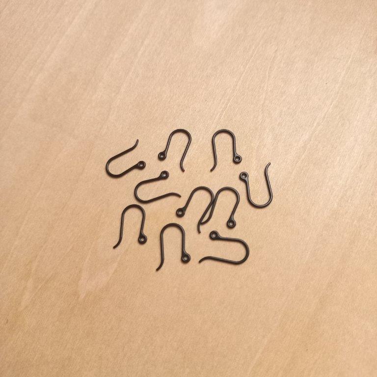 Black Plastic Earring Hooks 11x9x0.6mm per 10pc