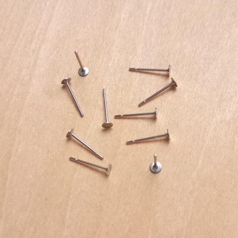 Stainless Steel Studs 12x3mm per 10 pc