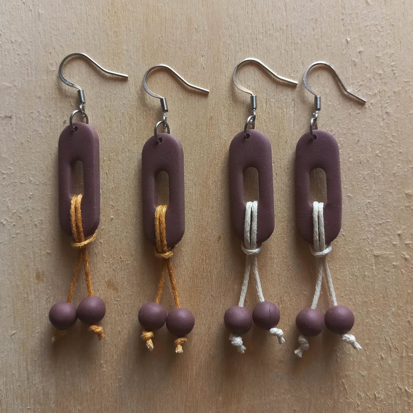 Brown cord and beads earrings
