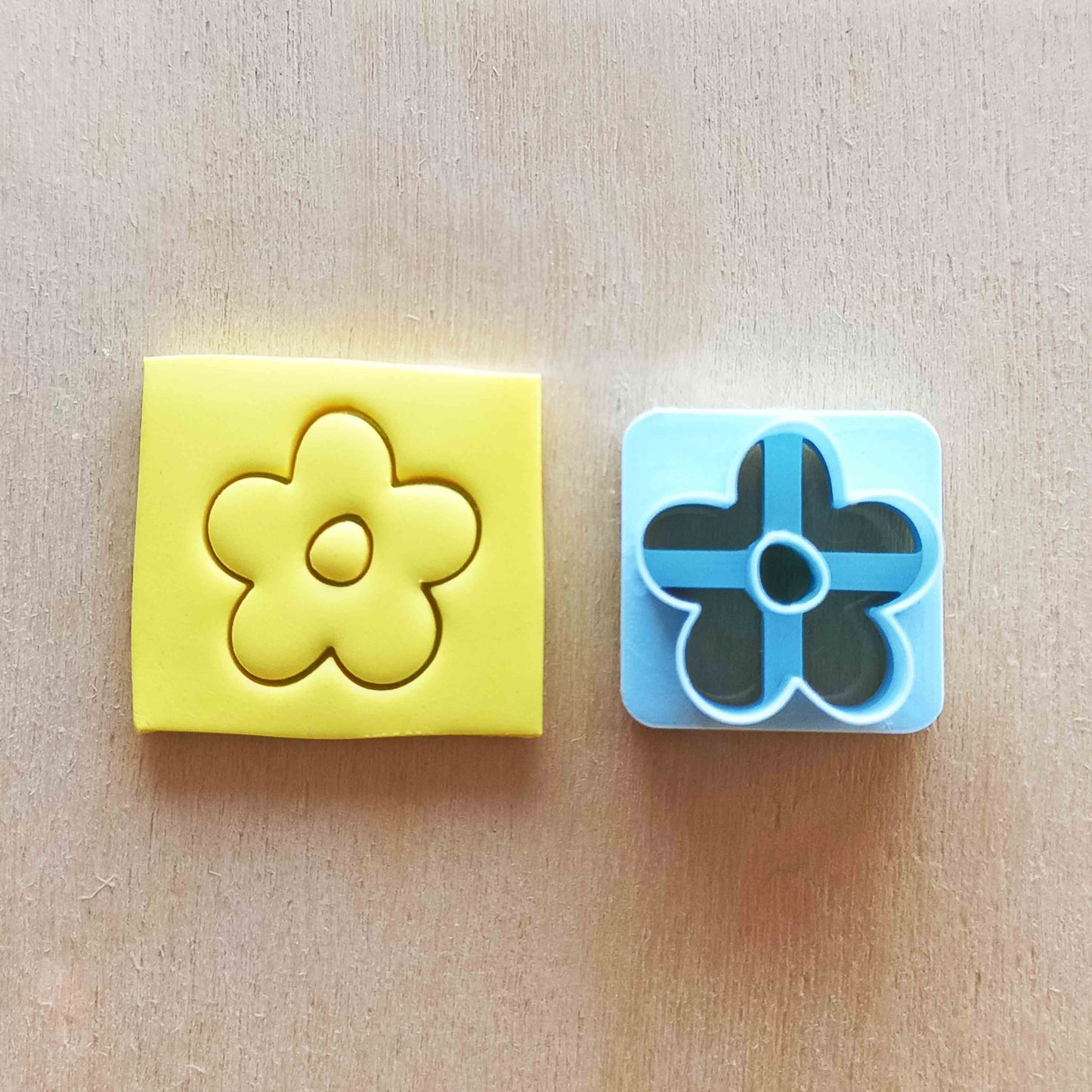 Flower 2 polymer clay cutters