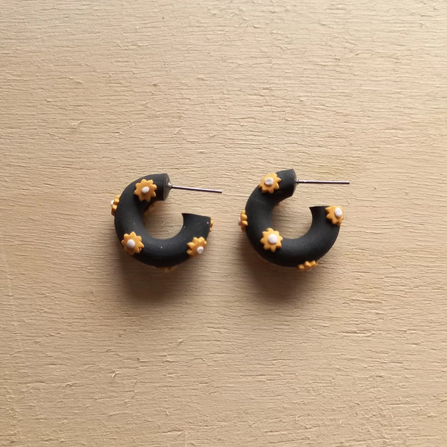Charcoal with Yellow Flowers Hoops