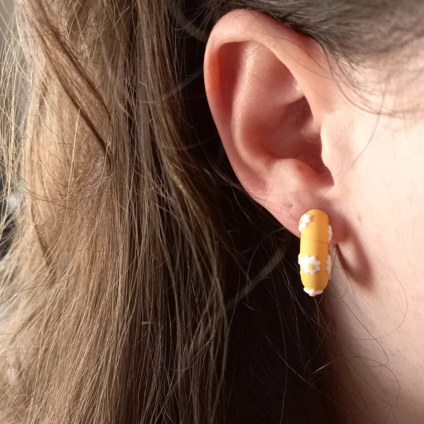 Yellow with White Flowers Hoops