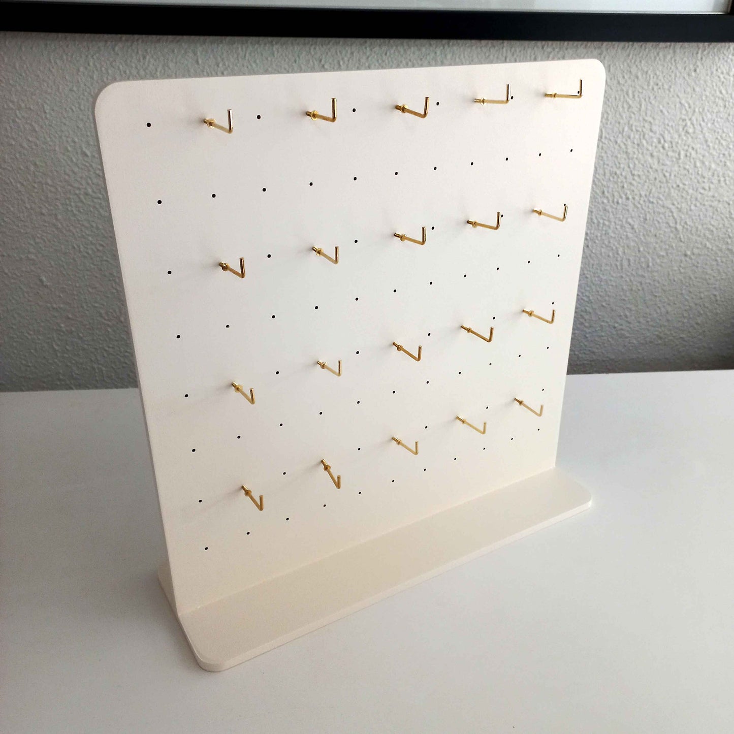 45cm Pegboard Display with 20 hooks