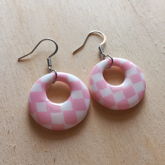Pink Checkered 80s Hoop Earrings
