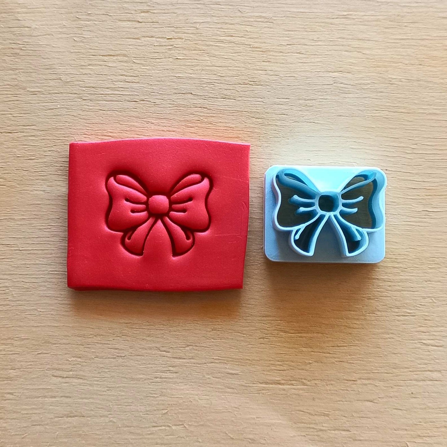 Ribbon polymer clay cutters